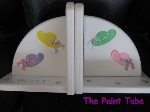 Hats Design Bookends