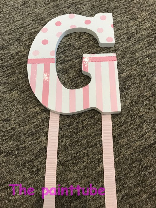 G Geometric Design Barrette Holder