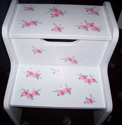 Cabbage Roses Design 2 Step Up Stool
