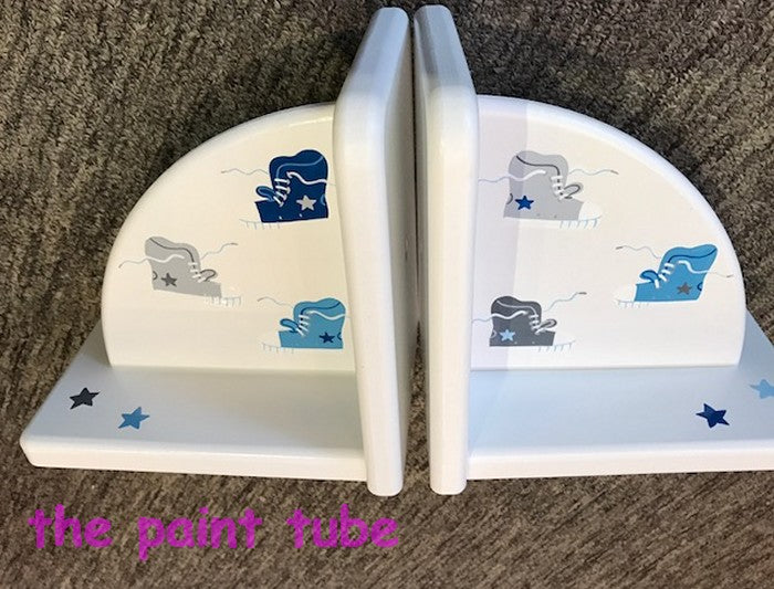 Sneakers Theme Bookends