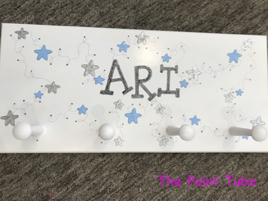 Ari Stars Theme White Wall Rack with Pegs