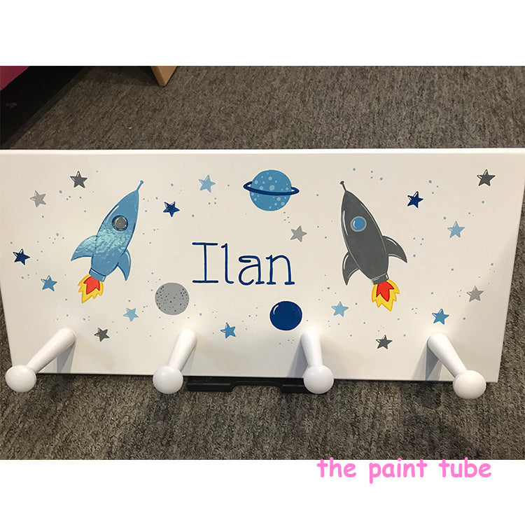 Ilan Space Theme Wall Rack with Pegs